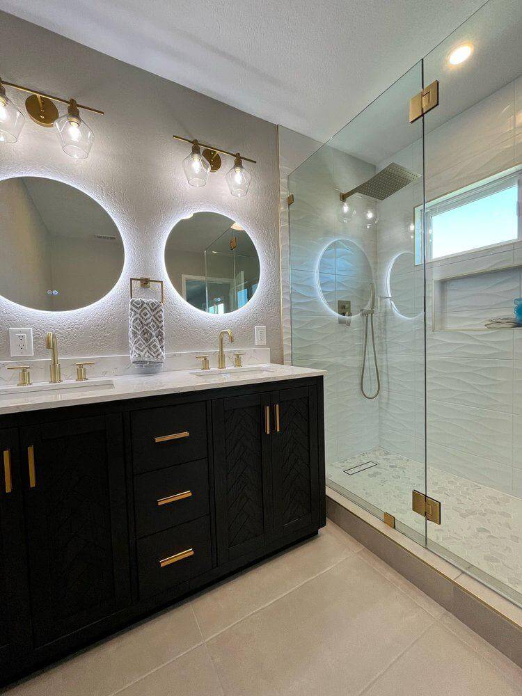Bathroom remodel detail by Dreamliner Construction