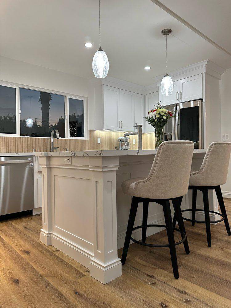 Kitchen remodel completed by Dreamliner Construction