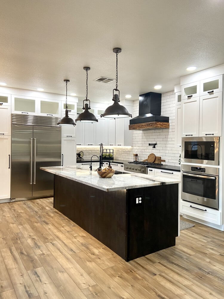Kitchen remodel by Dreamliner Construction