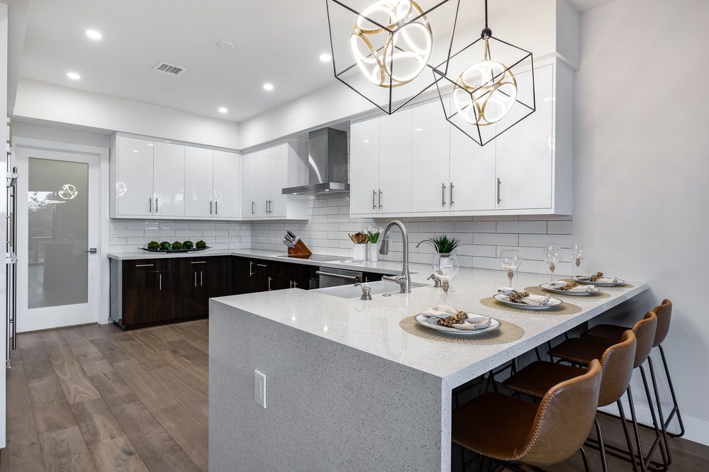 Kitchen cabinetry and counters by Dreamliner Construction