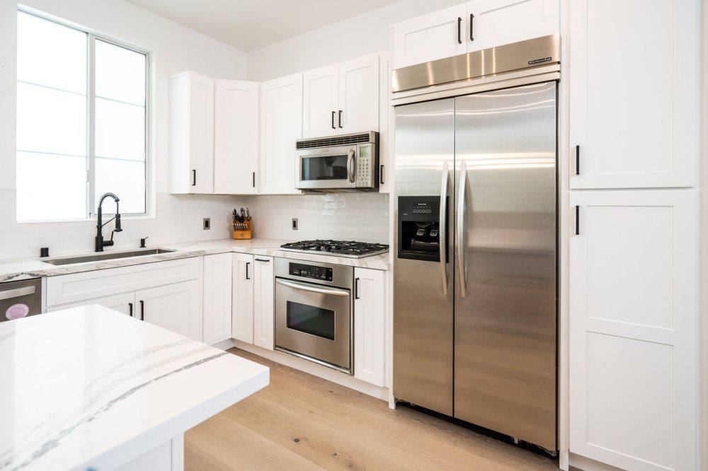 Kitchen remodel by Dreamliner Construction